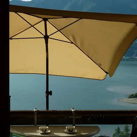 Casa Petra * Gambarogno